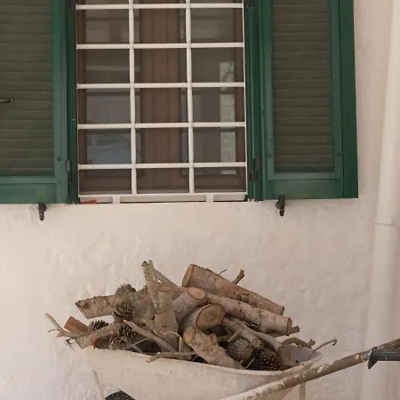 בית נופש Trullo Il Focolare צ'יסטרנינו