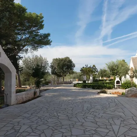 Trullo Il Focolare בית נופש *