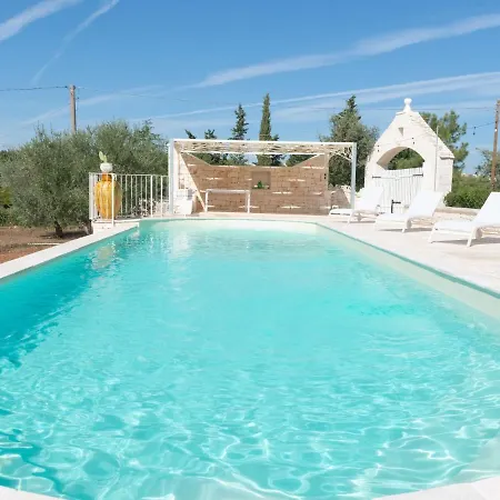 Trullo Il Focolare Holiday home *